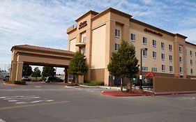 Hampton Inn & Suites Pittsburg